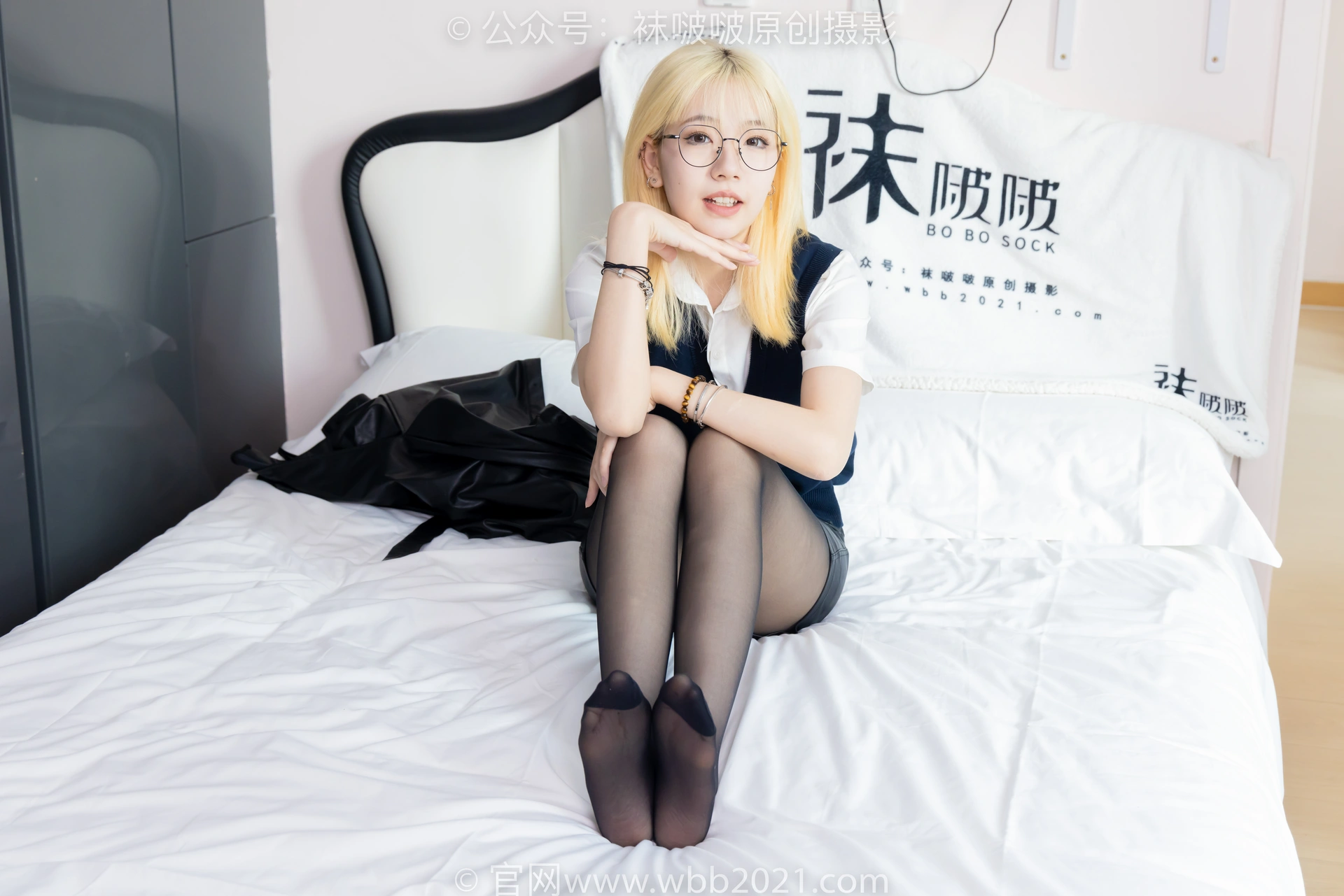[BoBoSocks袜啵啵] NO.507 小甜豆-高跟长靴、薄黑丝（脚尖加固款）、皮衣外套、ol风（超长花絮版） 2